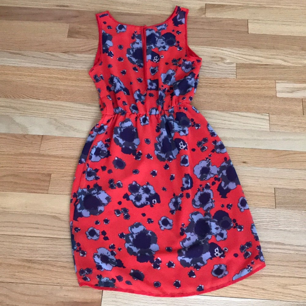 UO Dress bundle - Picture 2 of 3